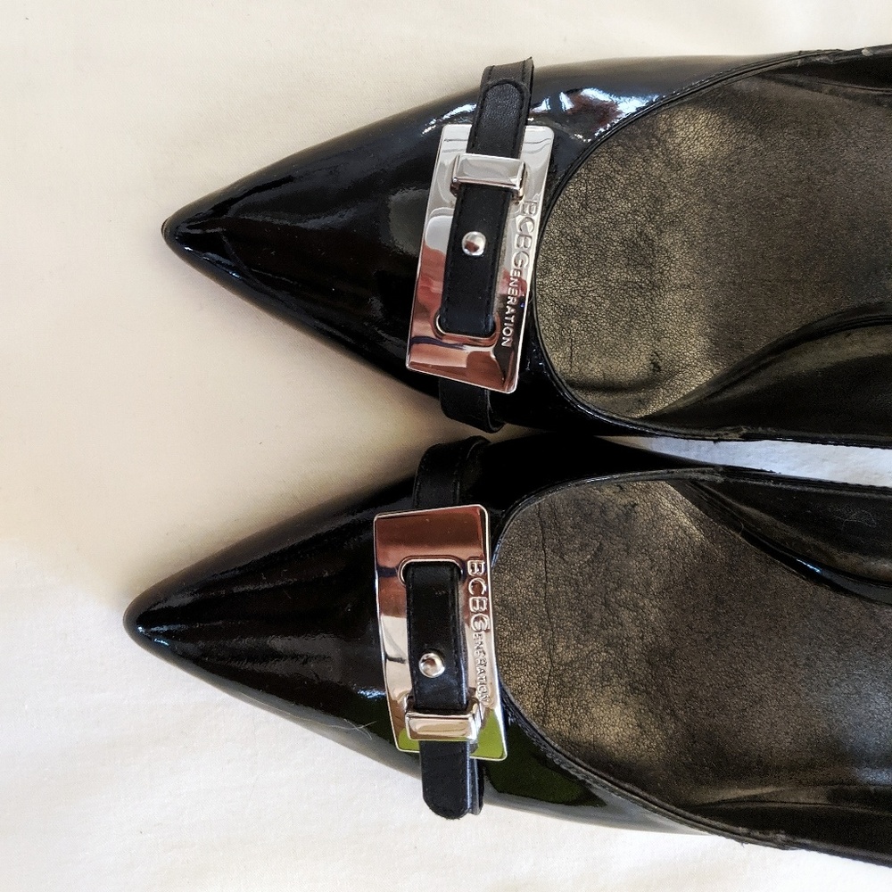 BCBG Black Patent Leather Pumps Buckle